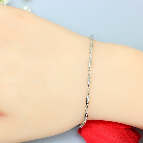 "Elegant & Trendy Bracelet, A Perfect Gift for Women, Thoughtful, EVCH1818 - Picture 8 of 10